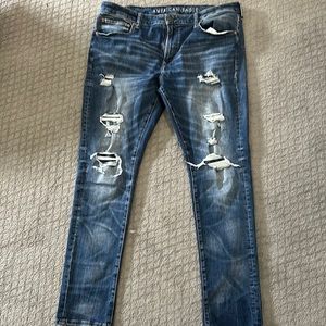 American Eagle men’s dark blue wash size 38x32